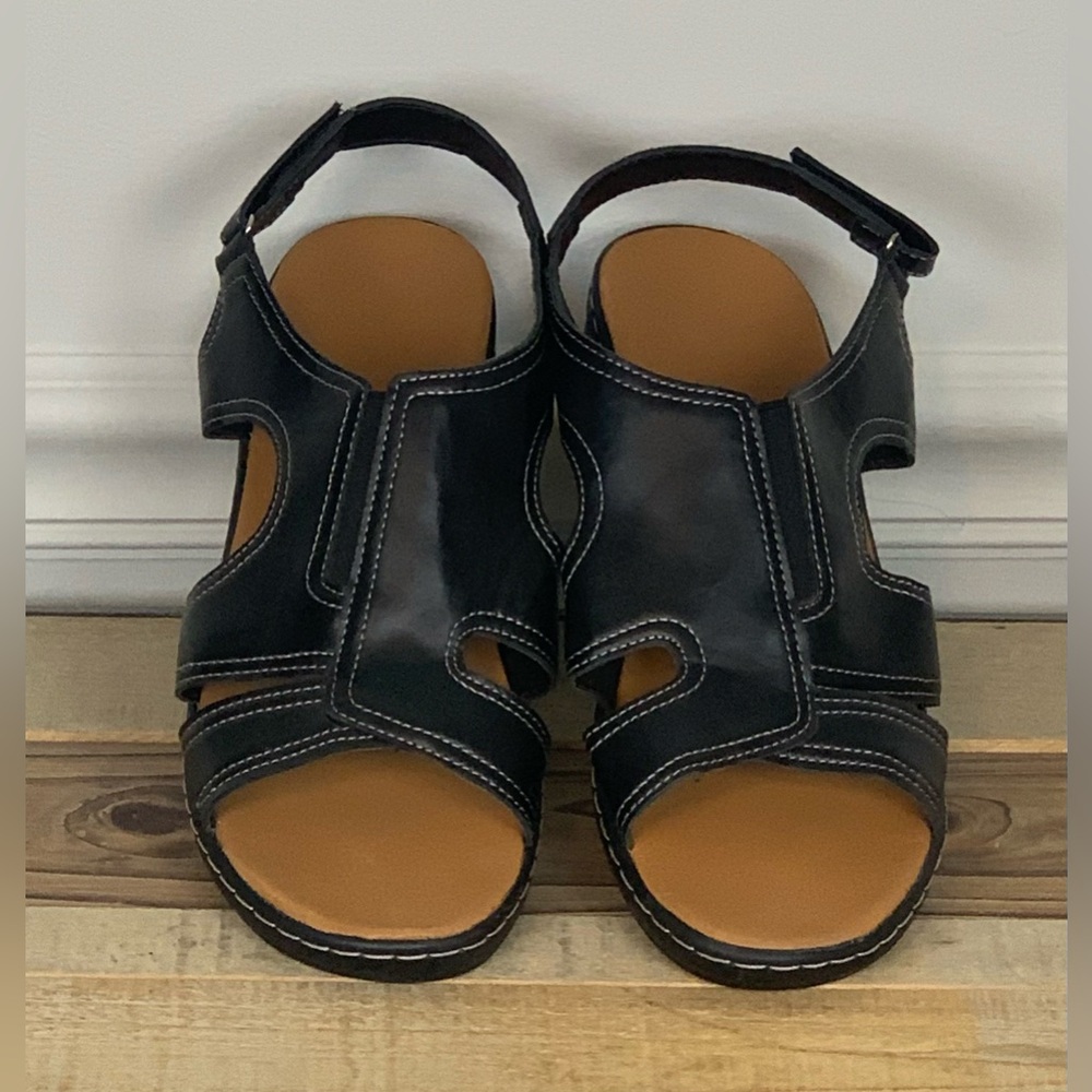 Black Open-Toe Sandals with Multiple Straps